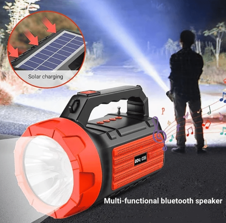 Мощен фенер с радио и соларен панел
